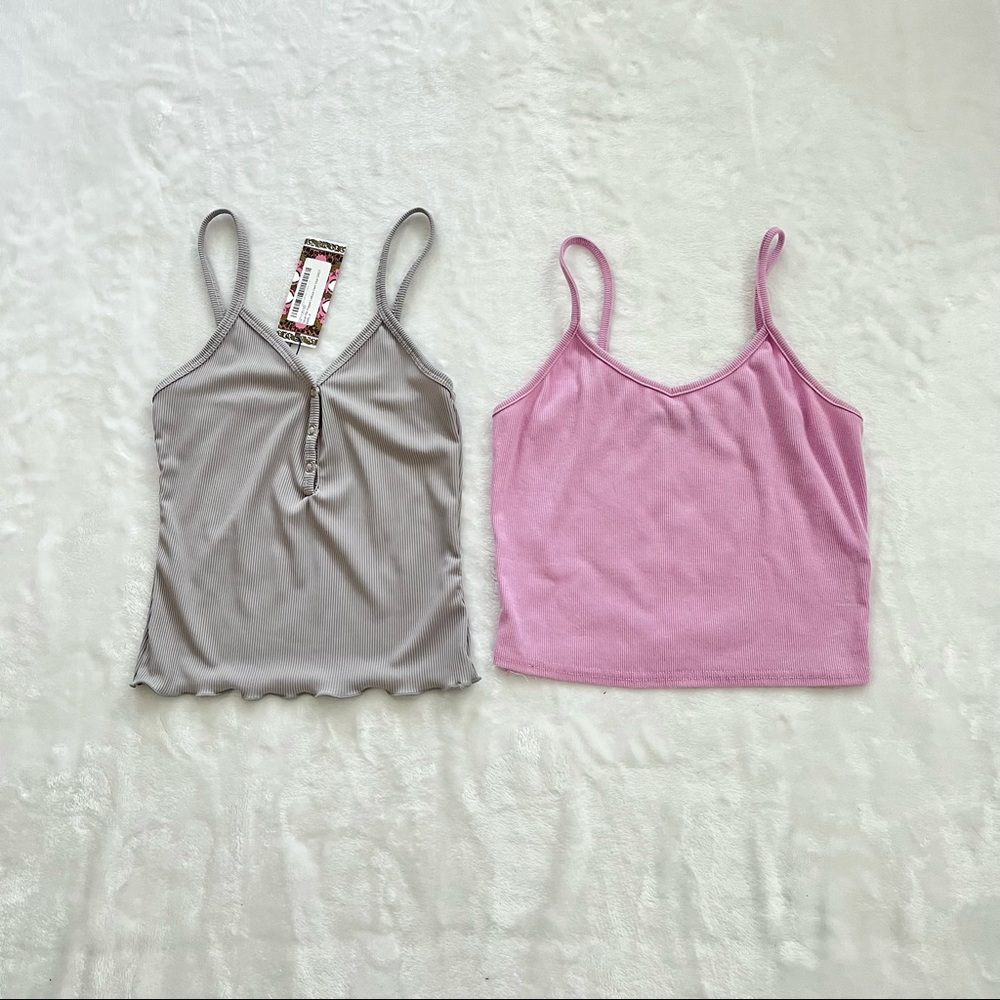 Bundle of 2 Tank Tops - Picture 1 of 4